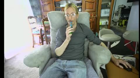 jeff online show from April 7, 7:43 am