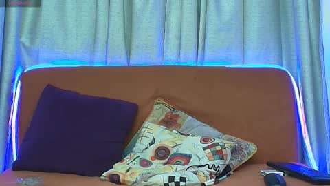 Klhoe Carter 3 online show from November 12, 11:40 pm