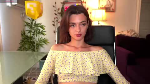 Olivia online show from May 16, 12:51 am