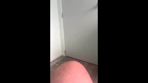 KiwiTradie online show from December 9, 4:12 am