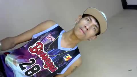 Snapshot of 0cir_asiansatisfy chatting on December 14, 9:45 pm RICK online show from December 14, 9:45 pm