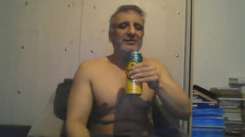 Snapshot of 0luvmonkey chatting on September 20, 8:23 pm 0luvmonkey online show from September 20, 8:23 pm