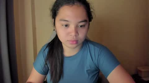 0wwlo0k online show from March 30, 4:45 am