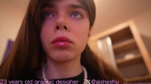 Aishe online show from February 9, 5:22 pm