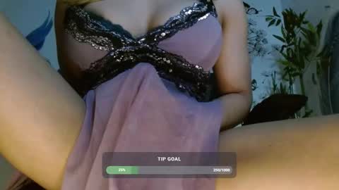 Jennifer Atkinson online show from March 4, 1:12 am