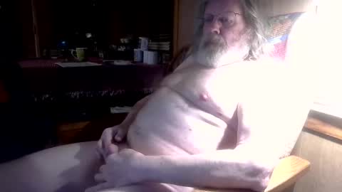 111sandbox online show from February 3, 7:02 am