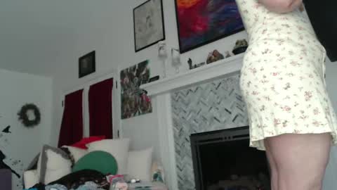 Aurora Willows online show from March 11, 11:44 am