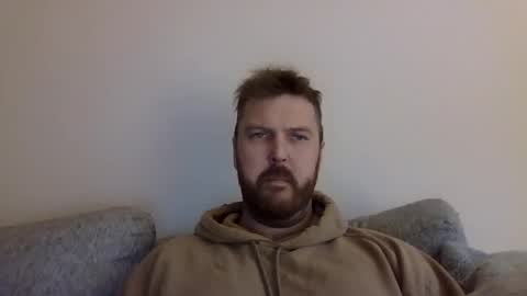 123holt123 online show from March 26, 8:03 pm