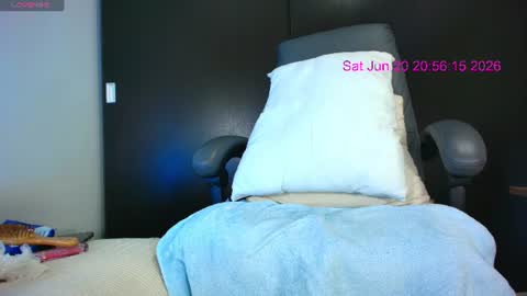 kim 04suarez online show from June 21, 1:56 am