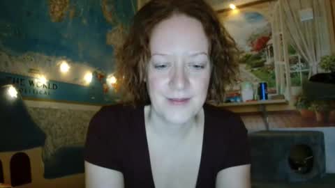 12ennie online show from December 4, 8:03 am