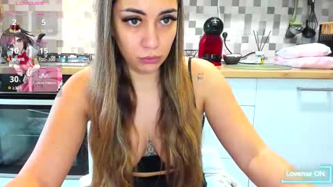 18belleskinny online show from October 3, 10:56 am