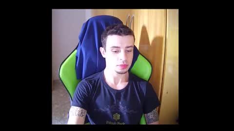 1good_vibes1 online show from January 30, 7:04 pm