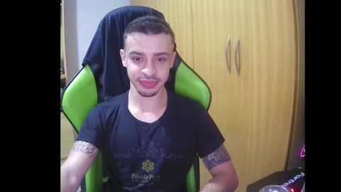 1good_vibes1 online show from December 19, 4:30 am