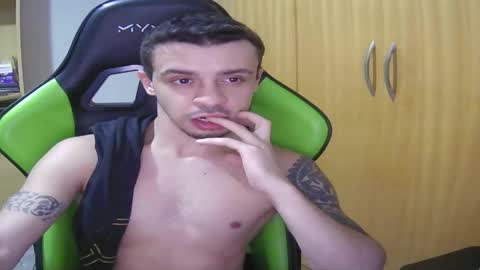 1good_vibes1 online show from March 24, 1:11 am