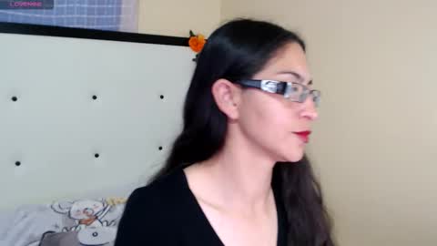 paola online show from March 5, 11:47 pm