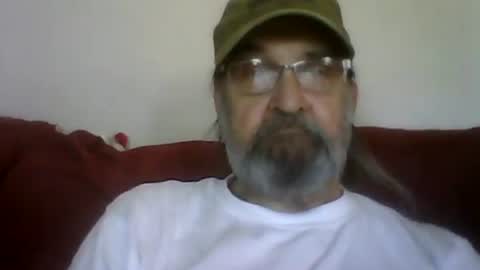 1valentine online show from May 1, 2:33 pm