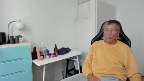 Henk online show from October 7, 2:46 pm