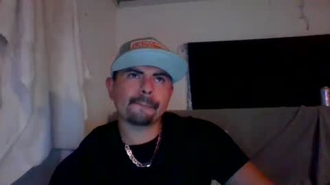 Snapshot of 210chulo chatting on February 14, 5:41 am 210chulo online show from February 14, 5:41 am