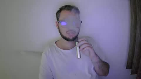 21jus online show from November 18, 5:05 pm