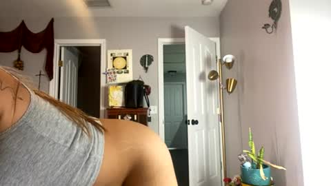 222maya222 online show from June 19, 8:15 pm
