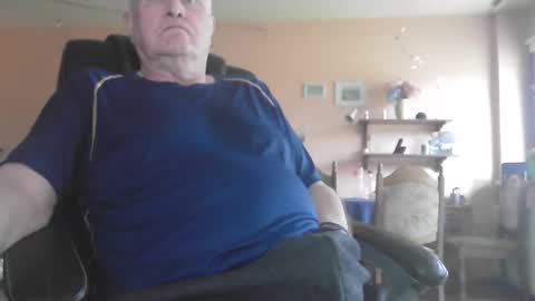 29famila online show from December 5, 11:52 am