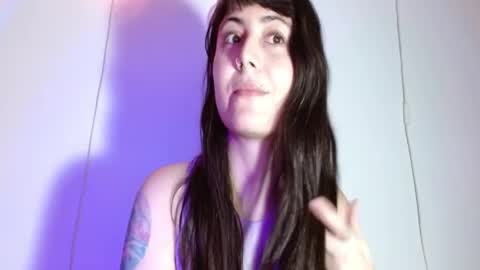 Eva online show from May 19, 5:42 pm