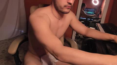 Alex THE BIG SNAKE DUDE online show from November 6, 8:23 pm