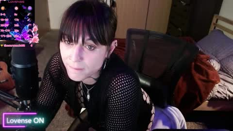 3KryKat3 online show from April 4, 3:46 am