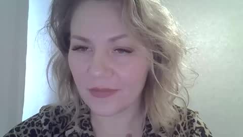 3susie online show from September 19, 7:56 am