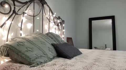 KC420Couple online show from April 23, 7:48 pm