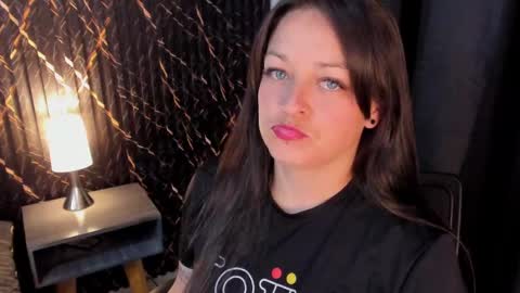 Snapshot of 4ngel_greey chatting on October 6, 8:59 pm ... .     Angel     . ... online show from October 6, 8:59 pm