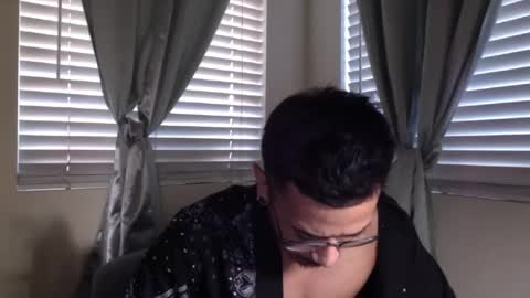 4sian7atino online show from July 4, 2:04 am