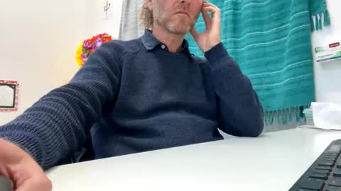 555tony555 online show from May 18, 4:07 am