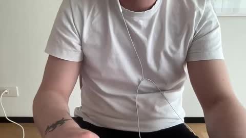 5centoooo online show from May 4, 2:34 pm
