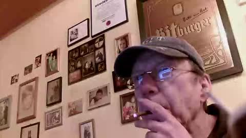 64shorty online show from November 25, 7:40 am