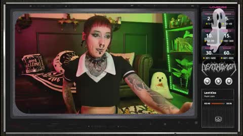 Juune online show from February 2, 7:43 pm