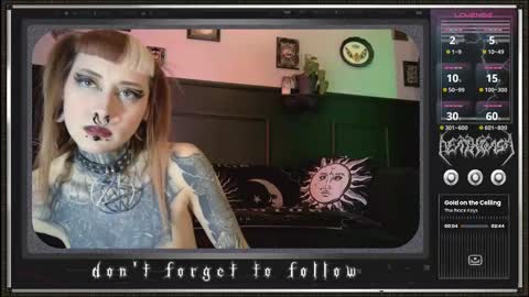 Juune online show from February 15, 10:31 pm