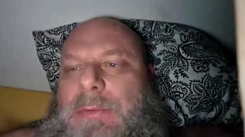 69singledad79 online show from October 25, 6:57 am