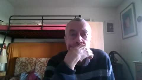 78kiss online show from February 3, 3:27 pm