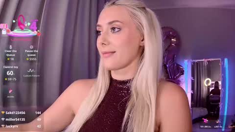 Loren Wood online show from February 27, 4:43 pm