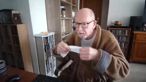  Papi  online show from December 14, 9:48 am