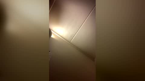 1nt3rd1m3nti0nal bl4ck h1tlxr online show from March 29, 5:20 am