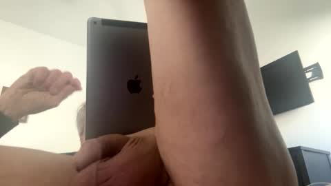 89days online show from February 22, 9:39 pm