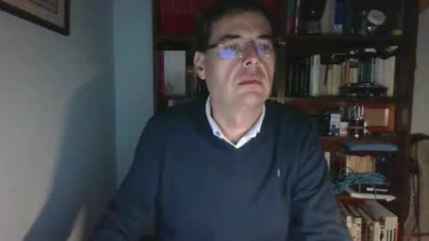 8age online show from January 21, 7:06 pm