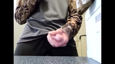 Snapshot of 8indonkey chatting on March 3, 6:35 pm 8indonkey online show from March 3, 6:35 pm