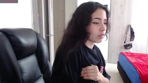 Addison  online show from December 20, 5:51 pm