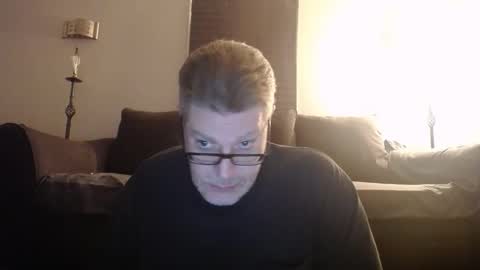 989guy online show from February 15, 8:29 pm