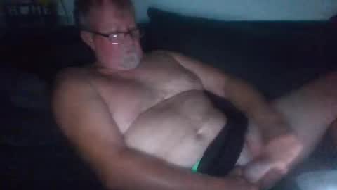 Snapshot of 9gecko696969 chatting on September 23, 4:28 am 9gecko696969 online show from September 23, 4:28 am