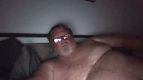 Snapshot of 9gecko696969 chatting on December 5, 8:38 am 9gecko696969 online show from December 5, 8:38 am