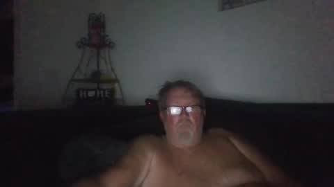 Snapshot of 9gecko696969 chatting on October 8, 7:47 am 9gecko696969 online show from October 8, 7:47 am